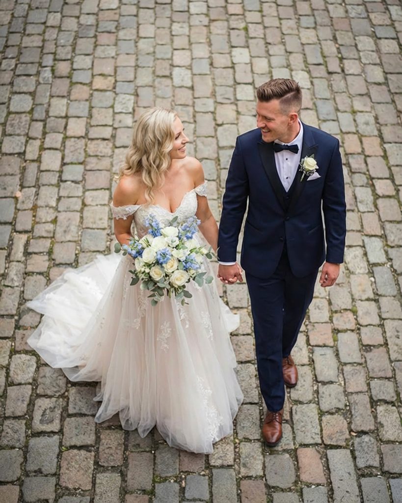 Minneapolis Twin cities cheap wedding photographer